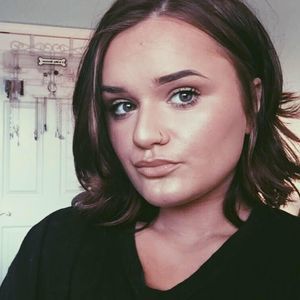 Meet your Posher, Sierra